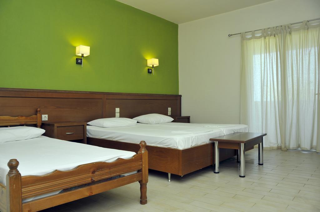 Hotel Elina Perdika  Zimmer foto